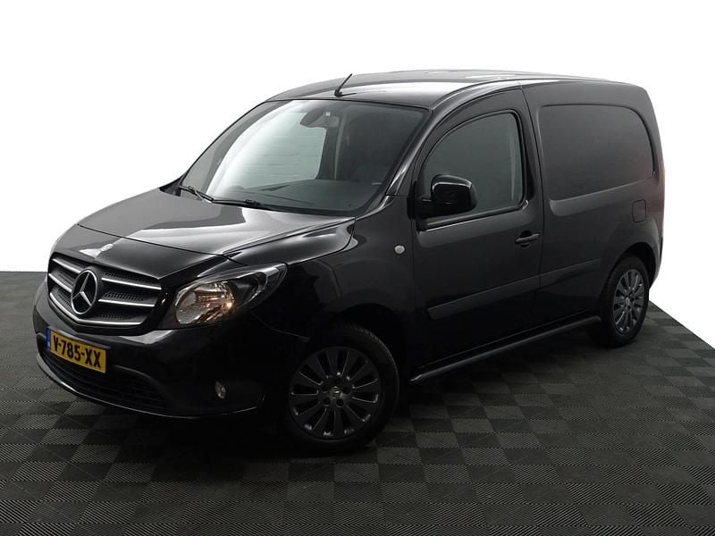 Occasion Mercedes Citan 109 Ambition 90 PK (66 kW) 2019 Zwart Van