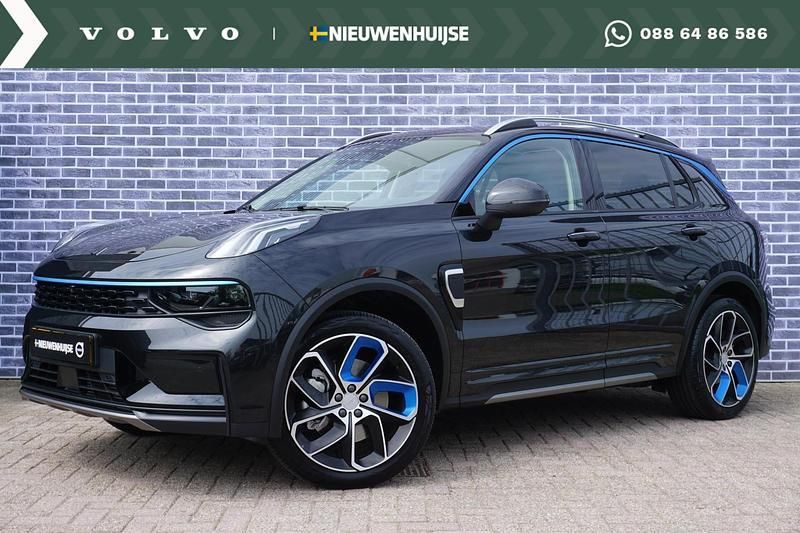 Zwart Gebruikt 2022 Lynk & Co 01 SUV | € 27.694 (Eerlijke prijs) - Afbeelding 1/4