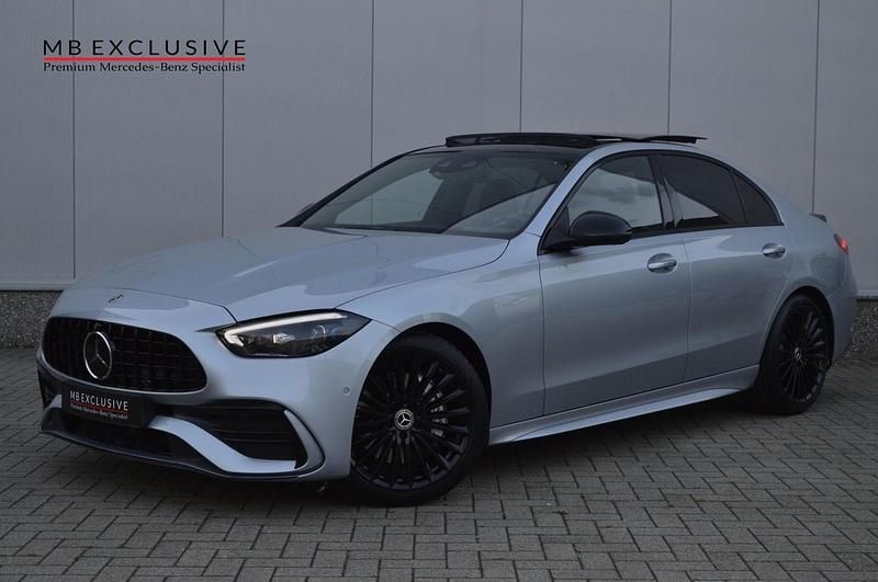 Zilver Gebruikt 2022 Mercedes C63 AMG AMG Sedan | € 44.990 - Afbeelding 1/4