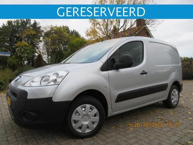 Grijs Gebruikt 2011 Peugeot Partner MPV | € 5.400 (Goede deal) - Afbeelding 1/4