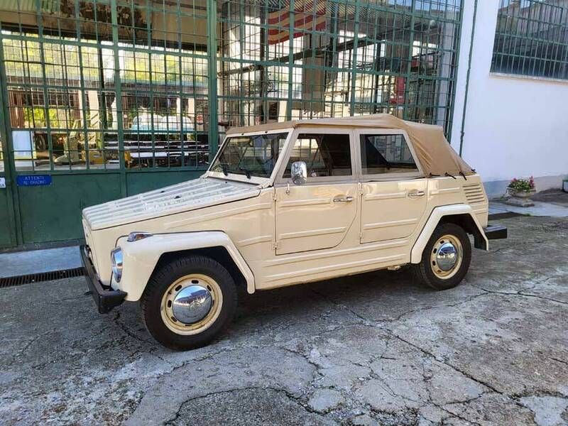Beige Gebruikt 1973 VW Type 3 | € 16.000 - Afbeelding 1/4