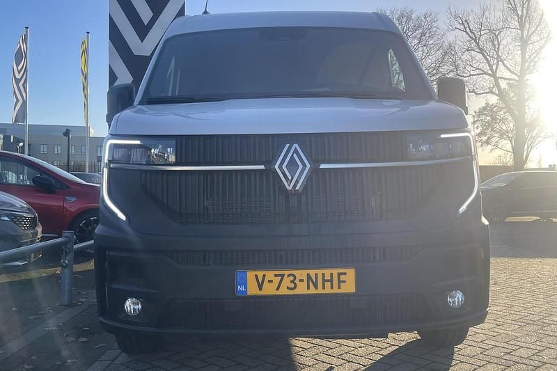Nieuw Renault Master 105 kW (143 PK) 2025 Mineral white bc (oqng) Van