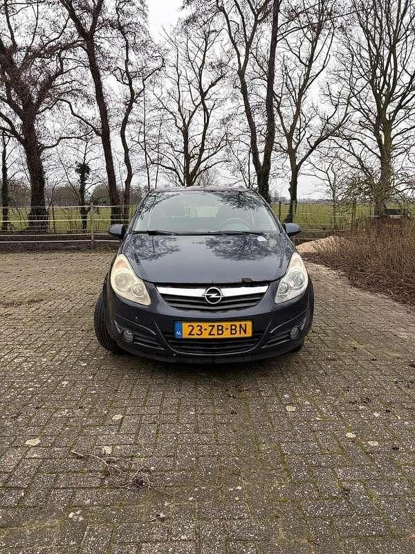 Occasion Opel Corsa Enjoy 80 PK (58 kW) 2007 Grijs Hatchback