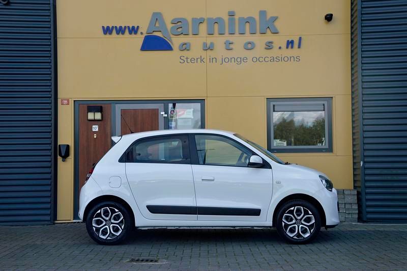 Occasion Renault Twingo Collection 71 PK (52 kW) 2016 Wit Hatchback