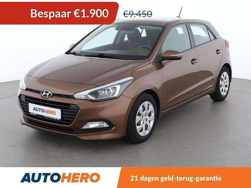 Bruin Gebruikt 2017 Hyundai i20 Classic Hatchback | € 7.749 (Goede deal) - Afbeelding 1/3