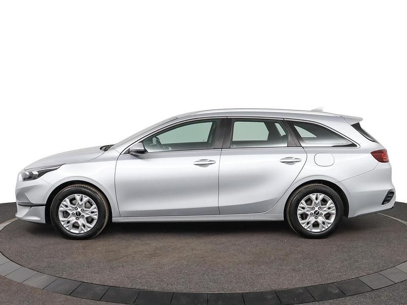 Occasion Kia Ceed 2022 Grijs Hatchback