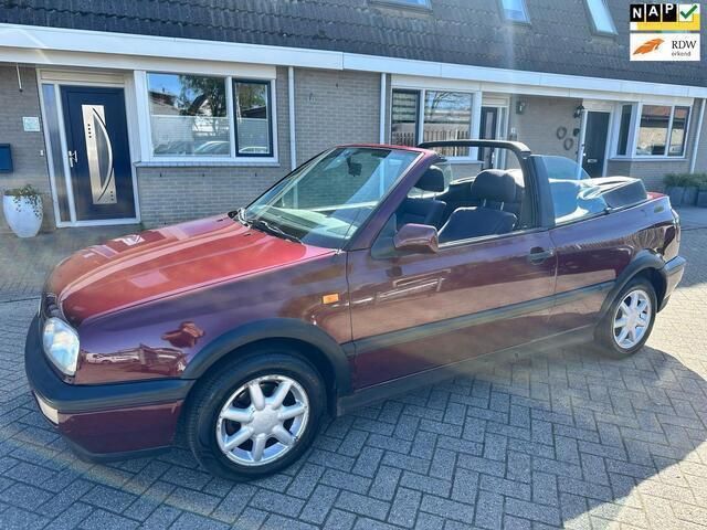 Rood Gebruikt 1994 VW Golf III Cabriolet | € 1.950 - Afbeelding 1/4