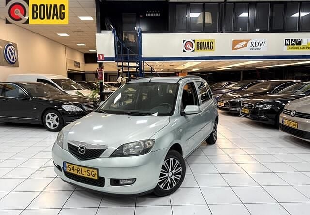 Groen Gebruikt 2005 Mazda 2 Touring MPV | € 1.450 (Goede deal) - Afbeelding 1/4