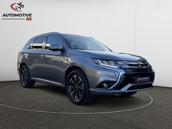 Occasion Mitsubishi Outlander 121 PK (88 kW) 2017 Zilver SUV