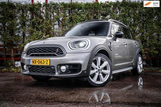 Grijs, metallic lak Gebruikt 2017 Mini Cooper S Countryman Chili SUV | € 21.900 (Eerlijke prijs) - Afbeelding 1/4