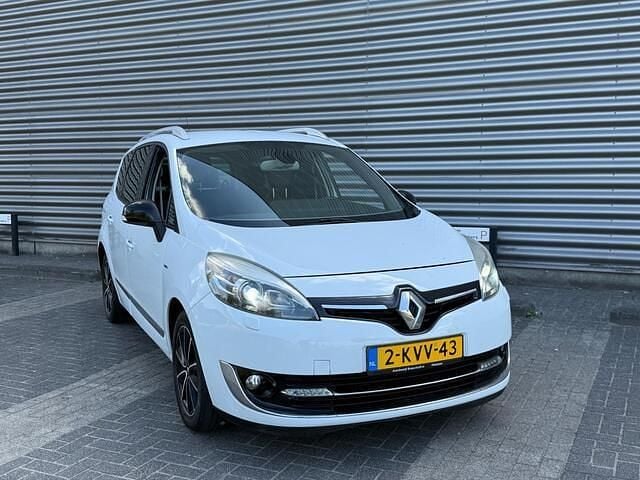 Wit Gebruikt 2013 Renault Grand Scénic III Bose Edition MPV | € 3.495 (Goede deal) - Afbeelding 1/4