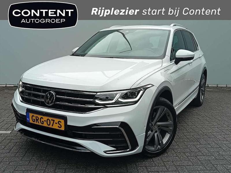 Wit Gebruikt 2021 VW Tiguan Business+ SUV | € 34.940 (Eerlijke prijs) - Afbeelding 1/4