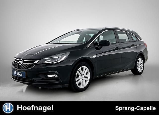 Zwart Gebruikt 2018 Opel Astra Edition Stationwagen | € 9.950 (Goede deal) - Afbeelding 1/3