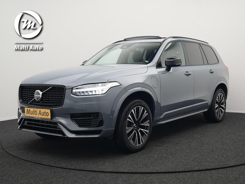 Grijs Gebruikt 2022 Volvo XC90 Plus SUV | € 59.840 (Eerlijke prijs) - Afbeelding 1/4