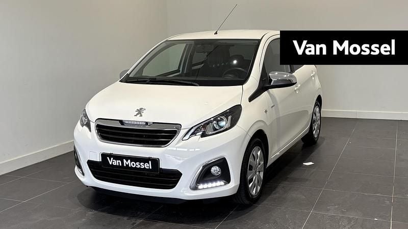 Wit Gebruikt 2020 Peugeot 108 Style Hatchback | € 9.735 (Eerlijke prijs) - Afbeelding 1/4