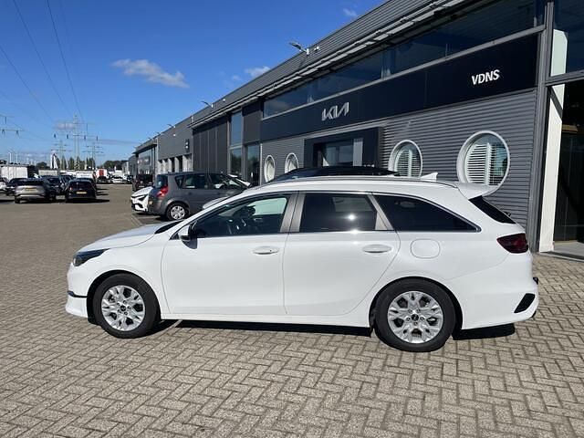 Occasion Kia Ceed Sportswagon 120 PK (88 kW) 2024 Wit, metallic lak Stationwagen