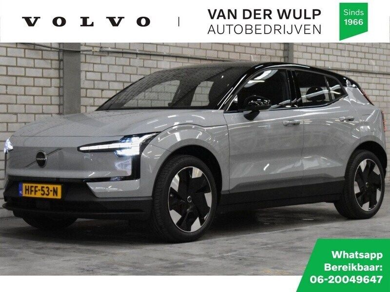 Grijs, metallic lak Gebruikt 2024 Volvo EX30 Plus SUV | € 37.950 (Eerlijke prijs) - Afbeelding 1/4