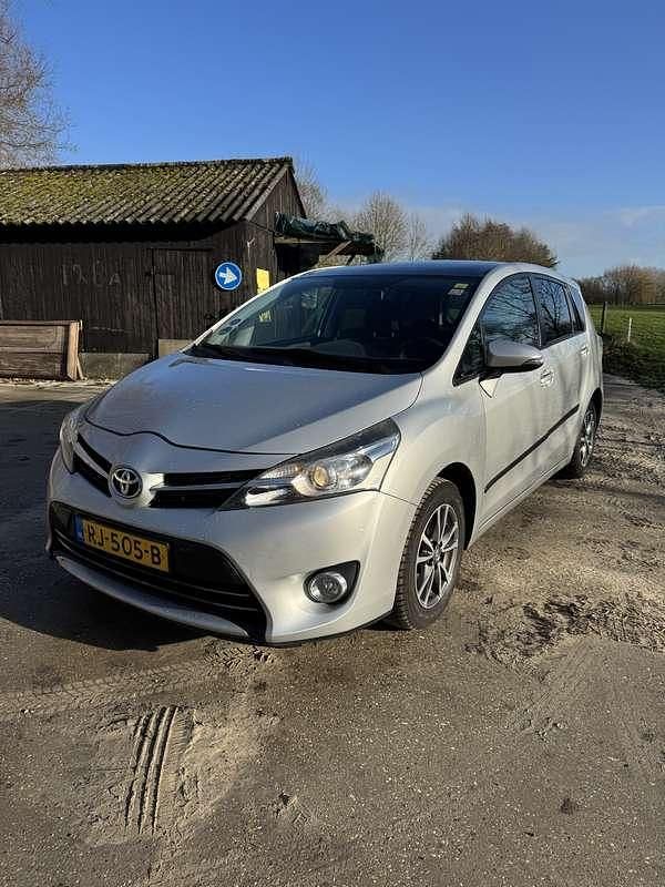 Occasion 2013 Toyota Verso Business Edition MPV | € 8.500 (Eerlijke prijs) - Afbeelding 1/4