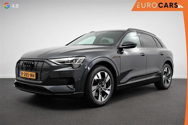 Grijs Occasion 2022 Audi e-tron Advanced SUV | € 37.890 (Iets duurder) - Afbeelding 1/4