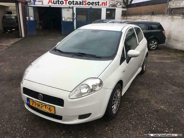 Occasion Fiat Punto 84 PK (61 kW) 2011 Wit Hatchback