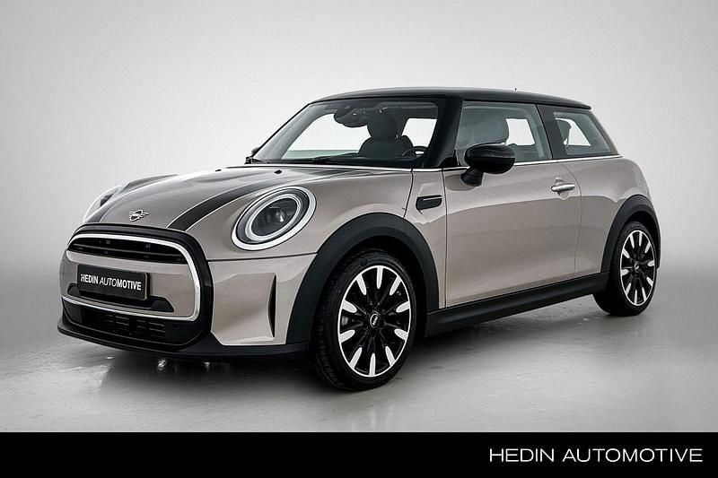 Grijs Occasion 2023 Mini John Cooper Works Hatchback | € 26.950 (Goede deal) - Afbeelding 1/4