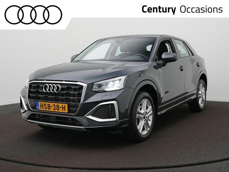 Grijs Gebruikt 2023 Audi Q2 Advanced SUV | € 31.900 (Eerlijke prijs) - Afbeelding 1/4