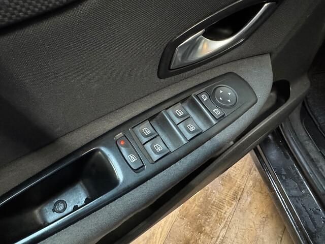 Occasion Renault Scénic III 131 PK (96 kW) 2011 Zwart MPV