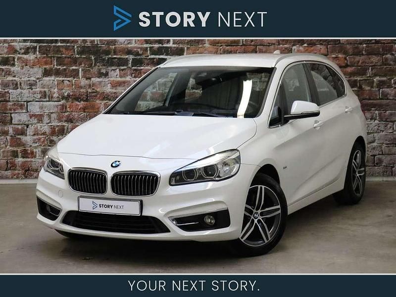 Wit Gebruikt 2016 BMW 218 Active Tourer Executive MPV | € 14.950 (Eerlijke prijs) - Afbeelding 1/4