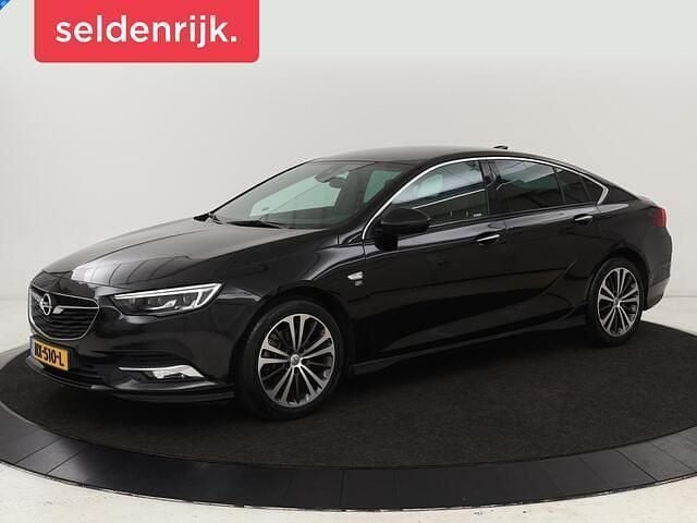 Zwart Gebruikt 2017 Opel Insignia OPC Hatchback | € 15.400 (Eerlijke prijs) - Afbeelding 1/4