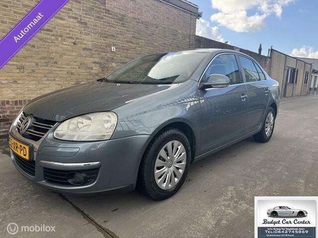 Groen Gebruikt 2007 VW Jetta Comfortline Sedan | € 4.499 (Eerlijke prijs) - Afbeelding 1/4