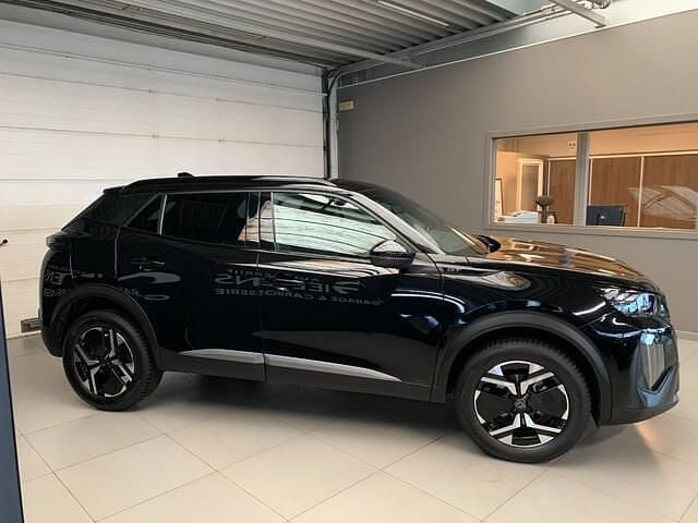 Zwart Occasion 2024 Peugeot 2008 GT SUV | € 21.950 (Super prijs) - Afbeelding 1/4