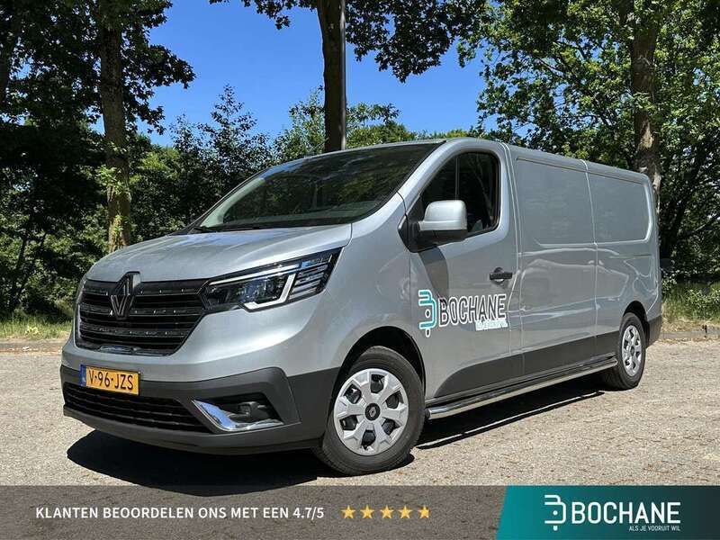 Gris higland (kqa) Gebruikt 2024 Renault Trafic Van | € 23.058 (Eerlijke prijs) - Afbeelding 1/4