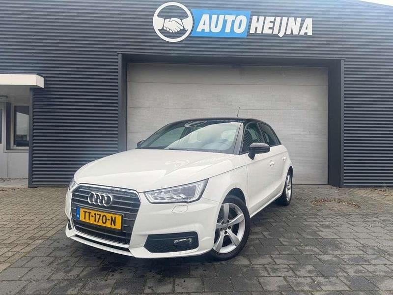 Wit Occasion 2017 Audi A1 Hatchback | € 10.889 (Eerlijke prijs) - Afbeelding 1/4