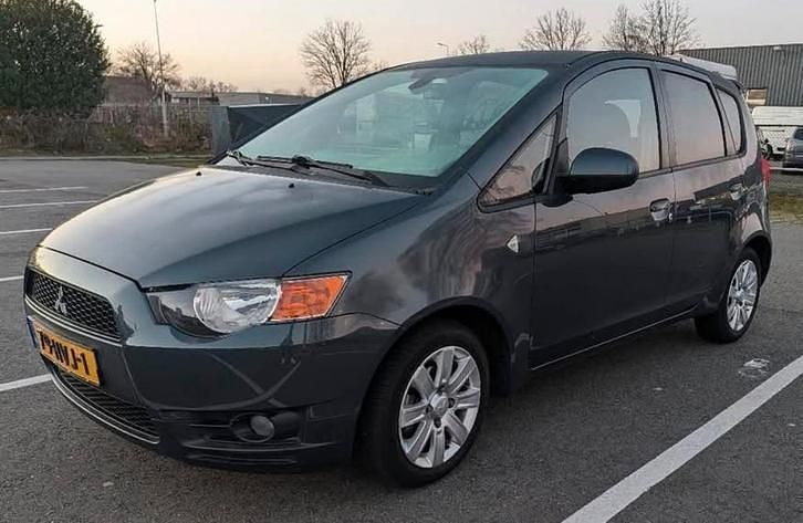Gebruikt 2009 Mitsubishi Colt | € 2.499 (Eerlijke prijs) - Afbeelding 1/4
