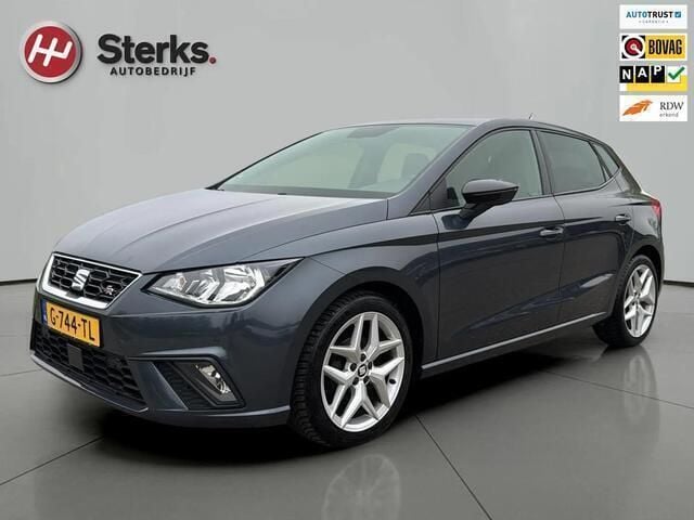 Grijs Gebruikt 2019 Seat Ibiza Business Hatchback | € 14.995 (Iets duurder) - Afbeelding 1/4