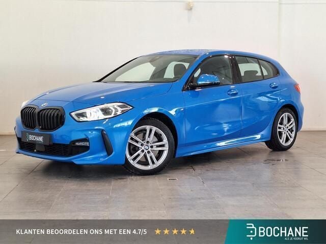 Blauw Gebruikt 2021 BMW 118 Executive Hatchback | € 21.400 (Goede deal) - Afbeelding 1/4