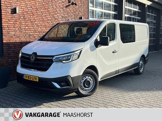 Wit Gebruikt 2024 Renault Trafic MPV | € 31.750 (Iets duurder) - Afbeelding 1/4