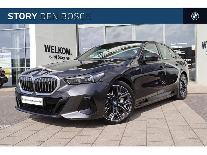 Gebruikt 2023 BMW i5 Executive Sedan | € 54.950 (Iets duurder) - Afbeelding 1/1