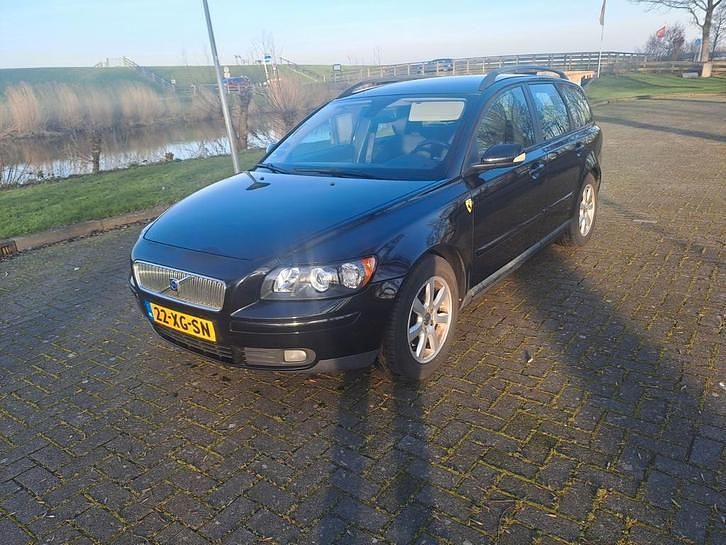 Occasion 2006 Volvo V50 Stationwagen | € 2.750 (Duur) - Afbeelding 1/4