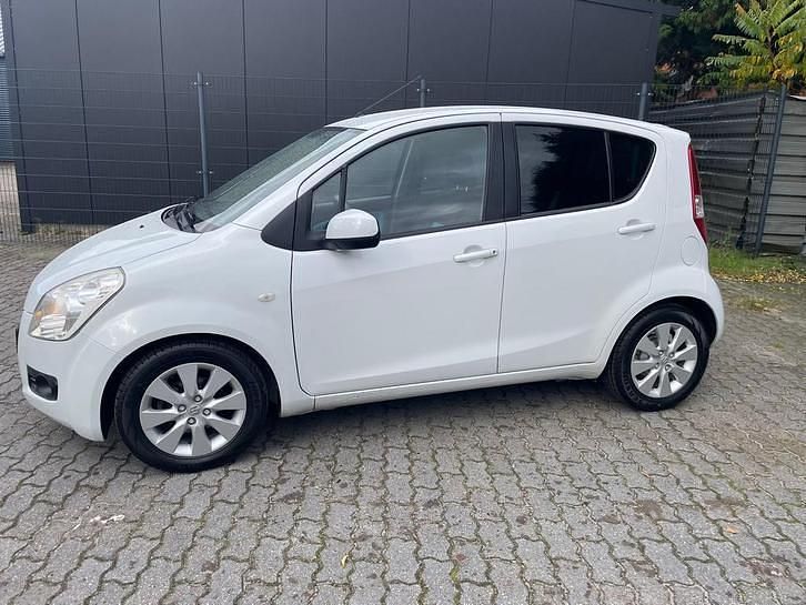 Occasion 2009 Suzuki Splash Hatchback | € 2.995 (Eerlijke prijs) - Afbeelding 1/4