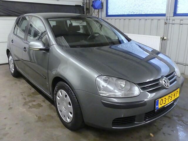 Occasion VW Golf IV Trendline 75 PK (55 kW) 2004 Groen Hatchback