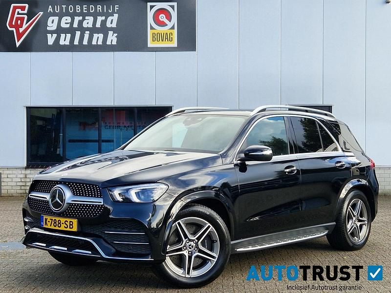 Zwart Gebruikt 2021 Mercedes GLE350 Premium SUV | € 53.800 (Goede deal) - Afbeelding 1/4