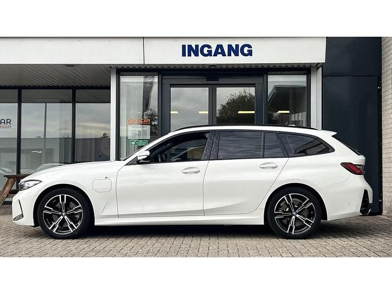 Occasion BMW 330 M Sport 293 PK (215 kW) 2023 Wit Stationwagen