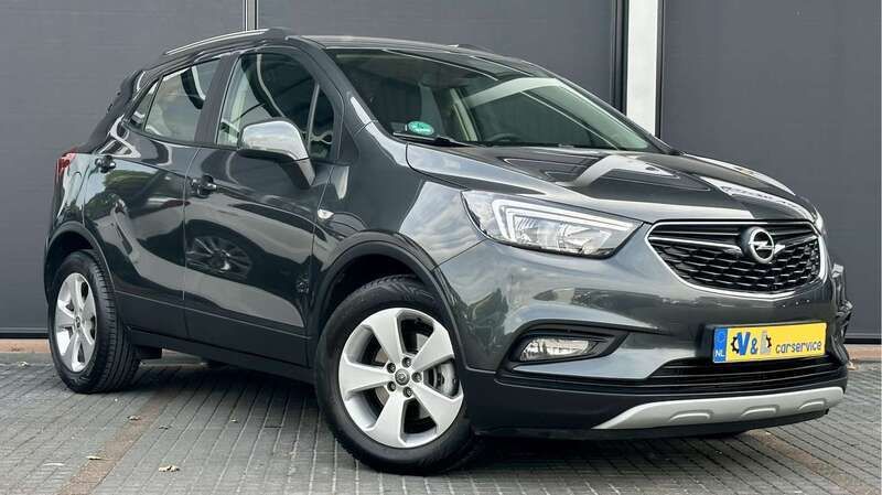 Grijs Gebruikt 2018 Opel Mokka X Edition SUV | € 13.950 (Goede deal) - Afbeelding 1/4
