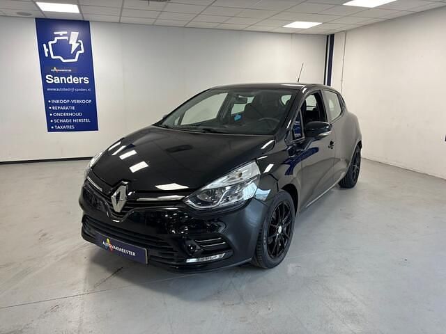 Zwart Occasion 2018 Renault Clio IV Zen Hatchback | € 9.250 (Eerlijke prijs) - Afbeelding 1/4