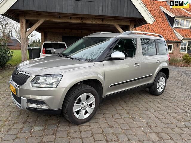 Occasion Skoda Yeti Outdoor Adventure 105 PK (77 kW) 2015 Beige (metallic) SUV