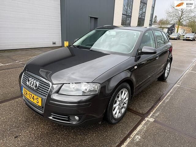 Occasion Audi A3 Sportback Attraction 125 PK (91 kW) 2008 Grijs Hatchback