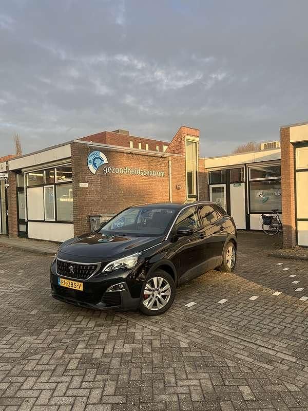Zwart Occasion 2018 Peugeot 3008 MPV | € 13.250 (Eerlijke prijs) - Afbeelding 1/4