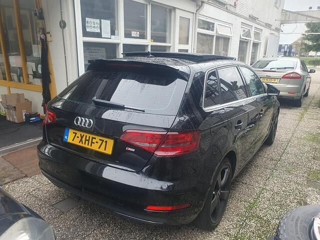 Occasion Audi A3 Sportback g-tron Ambiente 110 PK (80 kW) 2014 Zwart Hatchback