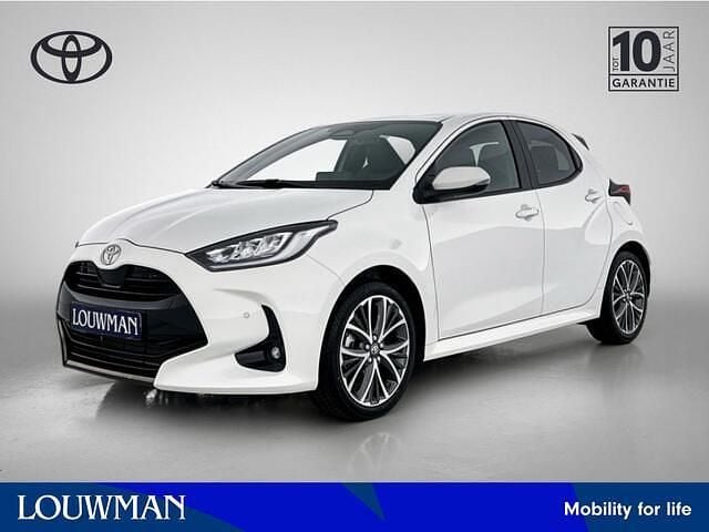 Wit parelmoer Nieuw 2025 Toyota Yaris Executive Hatchback | € 32.695 (Eerlijke prijs) - Afbeelding 1/4